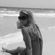 Profile Picture of Ashlyn Roberts (@ashlovesjacob) on Pinterest