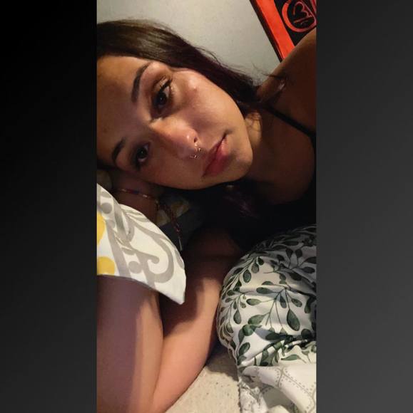 Profile Picture of Haley Poynter (@haley_1331) on Poshmark