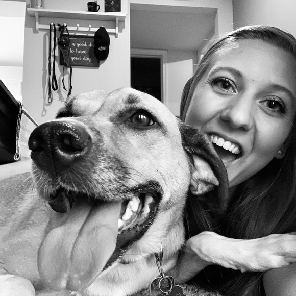 Profile Picture of Delaney Bouska (@dbouska98) on Poshmark