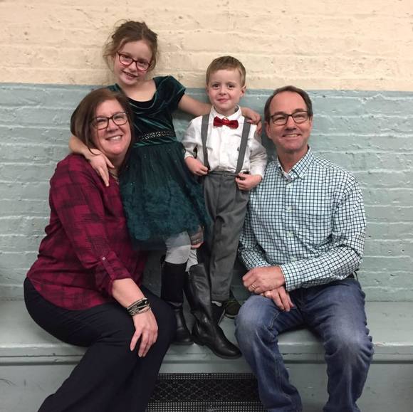 Profile Picture of Cathy Resman (@cathyresman) on Poshmark