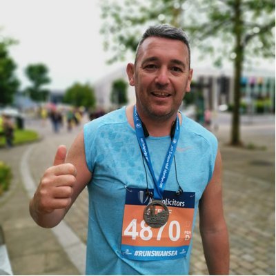 Profile Picture of Steff Thomas (@steff_thomas) on Twitter