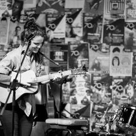 Profile Picture of Lori Campbell (@_Loricampbell) on Twitter