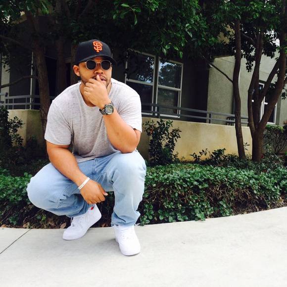 Profile Picture of Tyler Anderson (@tyleralan) on Poshmark