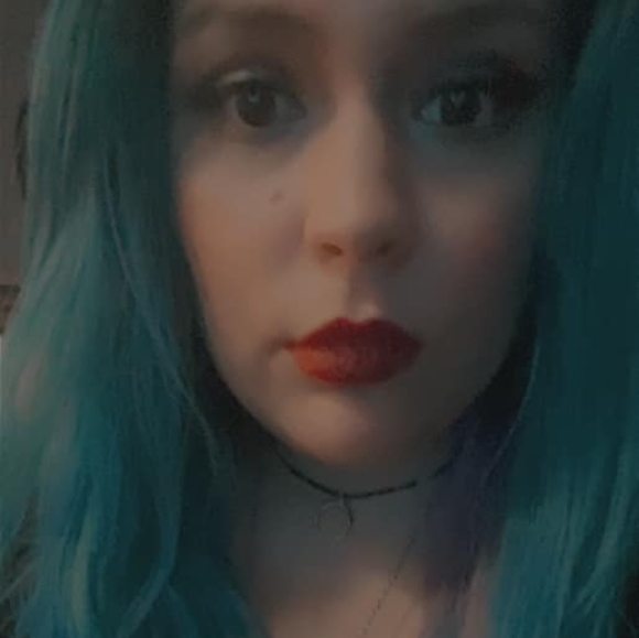 Profile Picture of Lauren Airsman (@rdxelsie) on Poshmark