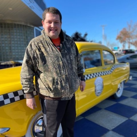 Profile Picture of Brian Fitch (@brianfitch) on Poshmark