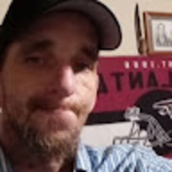 Profile Picture of James Arrington (@jamesarringt727) on Poshmark