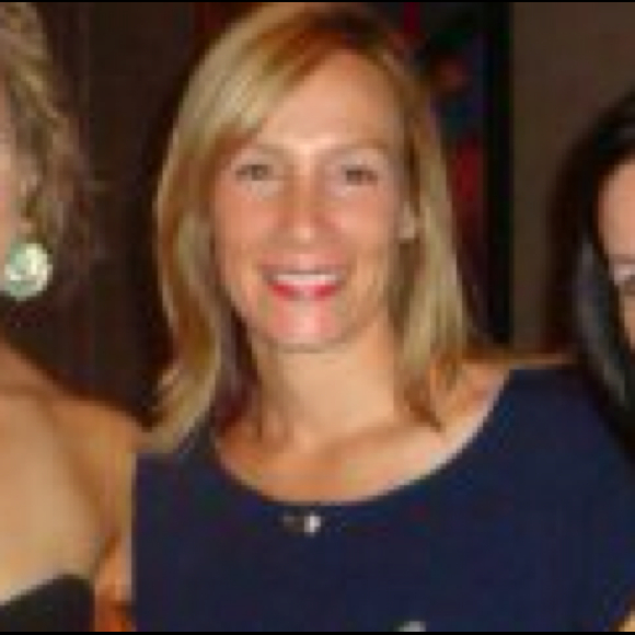 Profile Picture of Jessica Hall (@jecca) on Poshmark