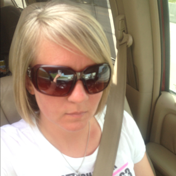 Profile Picture of Jessica Chippis (@jchippis) on Poshmark