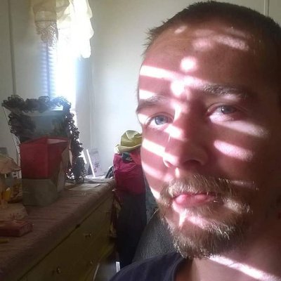 Profile Picture of Clinton Stuart (@ClintonStuart8) on Twitter