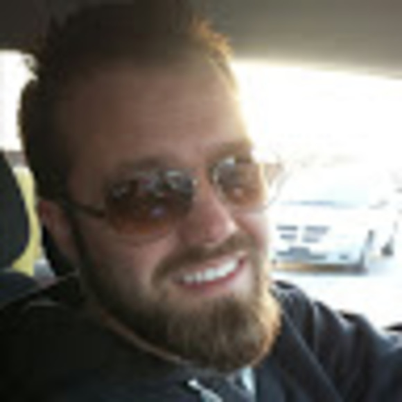 Sean Deering - Poshmark Profile Picture of Sean Deering (@seandeering) on Poshmark