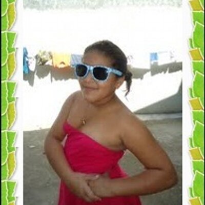 Profile Picture of Isabel Ribeiro (@isabelribeiro13) on Twitter