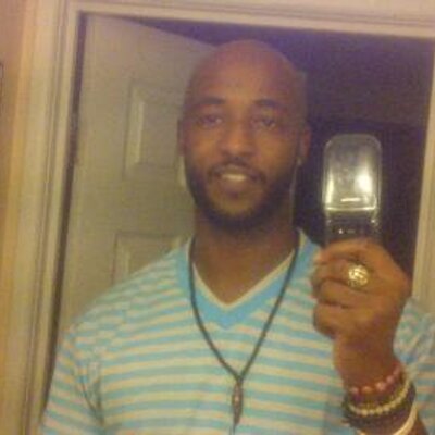 Profile Picture of Jerrod Mitchell (@SparkyRoyale) on Twitter