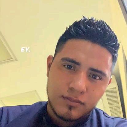 Profile Picture of extragos (@daniloflores18) on Tiktok