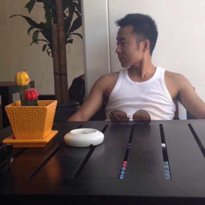 Profile Picture of Tommy Zhao (@tom86421) on Twitter