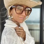 Profile Picture of JAMES MICHELLE (@jamesmichelle) on Instagram
