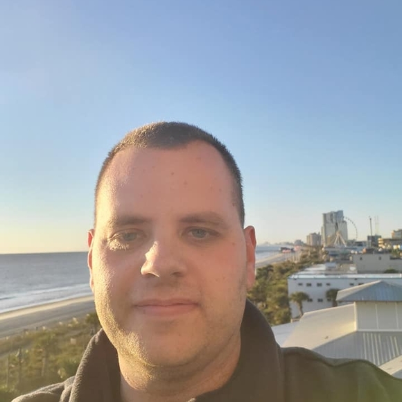 Profile Picture of Curtiss Booker (@cbbooker) on Poshmark