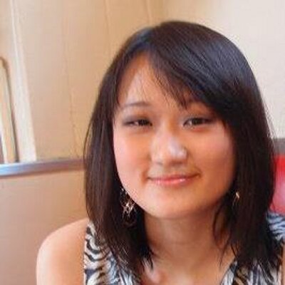 Profile Picture of Deborah Yee (@debberdeux) on Twitter