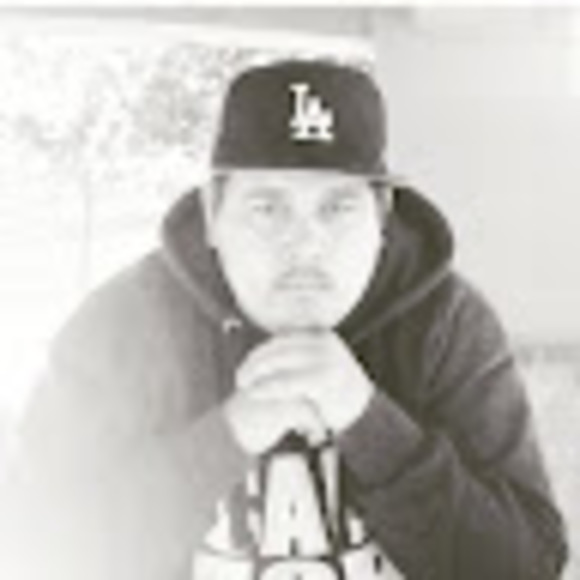 Profile Picture of Emilio Ramirez (@kingelite320) on Poshmark
