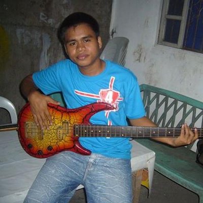 Profile Picture of Michael A Olano (@drexz28) on Twitter