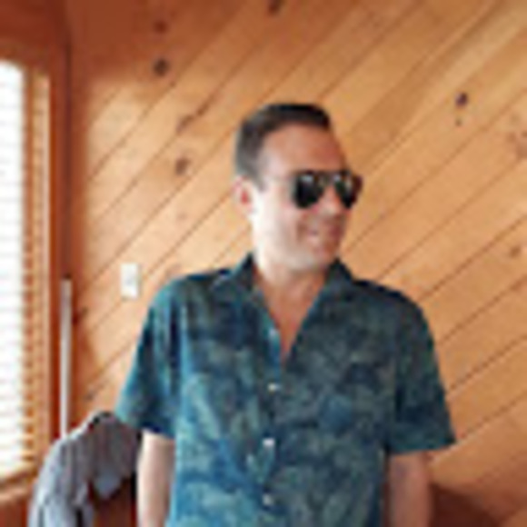 Profile Picture of Patrick Bonitatibus (@pmb0518) on Poshmark