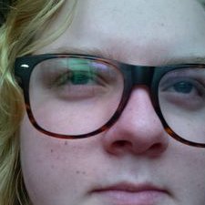 Profile Picture of Julia Tyson (@palace_of_deals) on Twitter