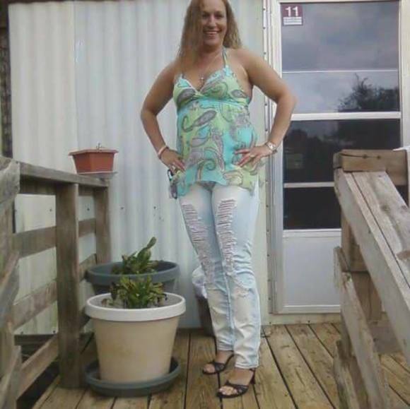 Profile Picture of Michelle Manus (@michellemanus68) on Poshmark