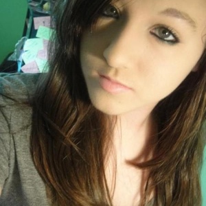 Profile Picture of Kerrie Lang (@snickersandskittles4ever) on Myspace