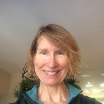Profile Picture of Jeanne Cole (@JeanneC19895739) on Twitter