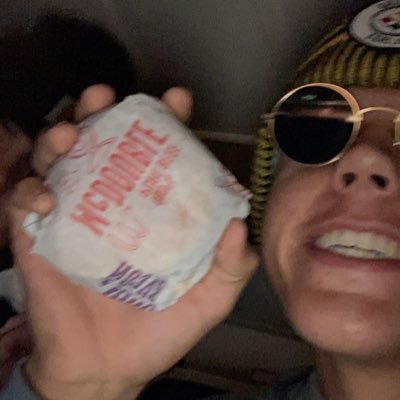 Profile Picture of Ryan Pullman (@PartyPullman37_) on Twitter