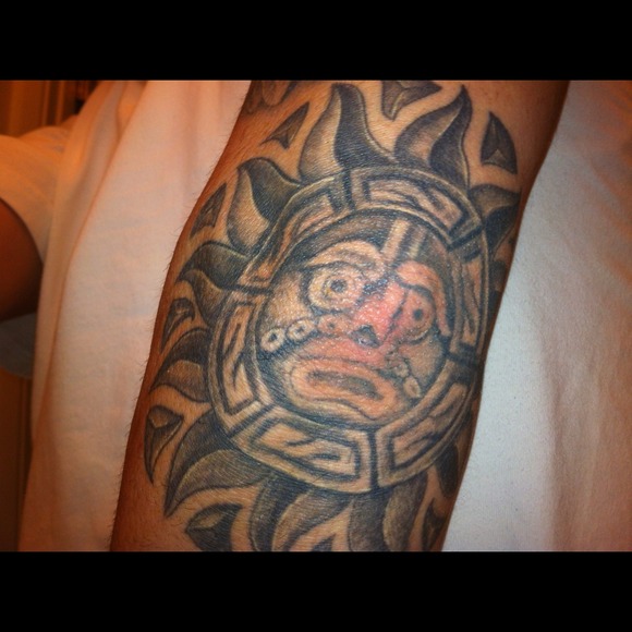 Profile Picture of Enrique Gomar (@ricogomar) on Poshmark