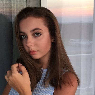 Profile Picture of Rachel Bernard (@rachelbernard47) on Twitter