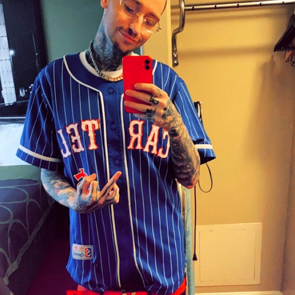Profile Picture of Travis Hardwick (@amitg1) on Poshmark