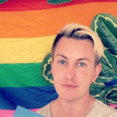 Profile Picture of Kim André (@MUA_Kim_Andre) on Twitter