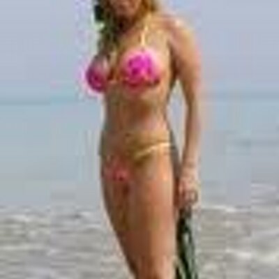 Profile Picture of Aimee Reese (@AimeeReese12) on Twitter