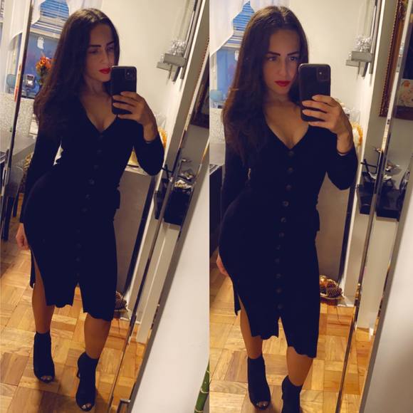 Profile Picture of Dana Picariello (@sexxyyd3e) on Poshmark