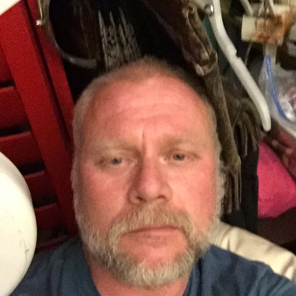 Profile Picture of Mark￼ Howard (@mch112971) on Poshmark