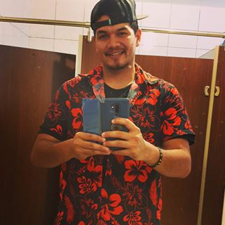 Profile Picture of Tauzi Jeffrey (WateWaker) (@tjeuns) on Facebook