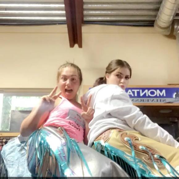 Profile Picture of Danika Stukel (@danikastukel) on Poshmark