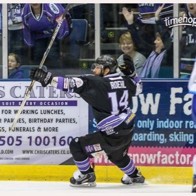 Profile Picture of Derek Roehl (@railer22) on Twitter