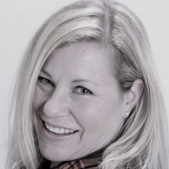 Profile Picture of Kimberly Erceg (@kerceg70) on Poshmark