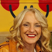 Profile Picture of Catherine Ryan (@catherineryan1260) on Youtube