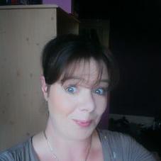 Profile Picture of Lisa Stratton (@lisastratton191) on Twitter
