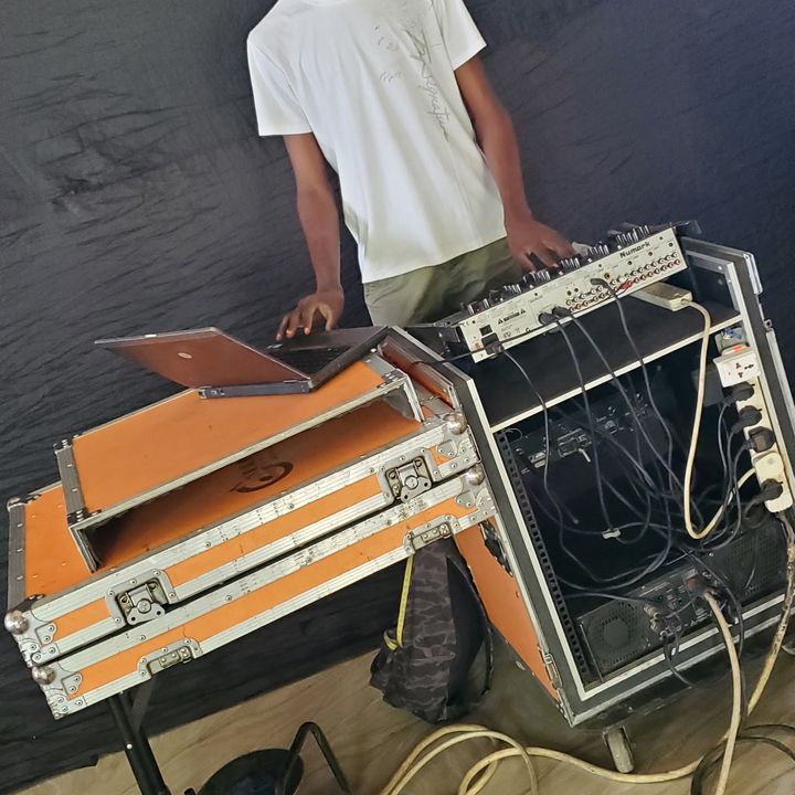 Profile Picture of athanaspeter581 (@peterathanas) on Tiktok