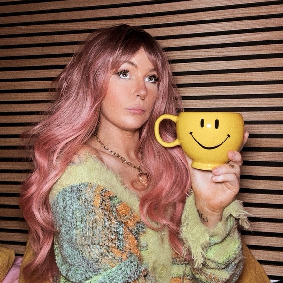 Profile Picture of Peyton Heath (@peytonmcurran) on Poshmark