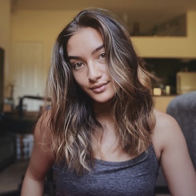 Profile Picture of Alana (@AllyLagunzad) on Twitter