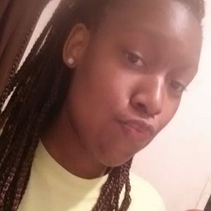 Profile Picture of Ariel Barker (@ArielBarker) on Twitter