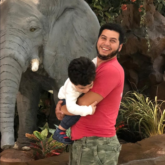 Profile Picture of Jose Herrera (@toni89780) on Poshmark