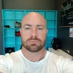 Profile Picture of Andrew Low (@andrew.low.376) on Facebook