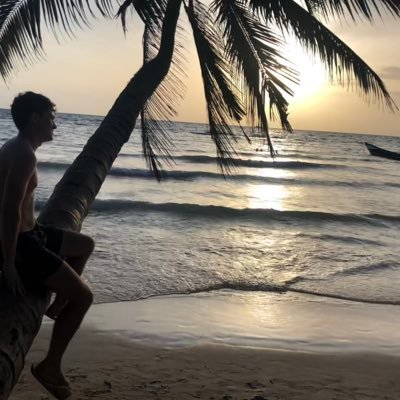 Profile Picture of Ellis Lawrence (@EllisLawrence9) on Twitter