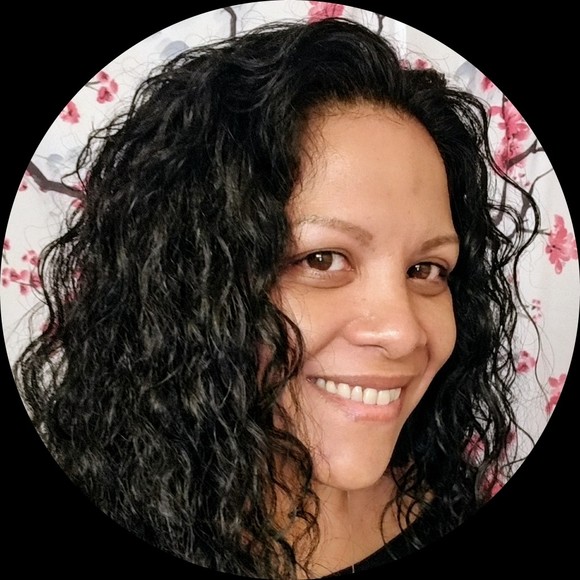 Profile Picture of Jaclyn Lenker (@jaclyn3303) on Poshmark